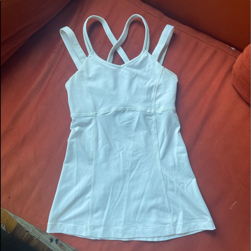 Lululemon top